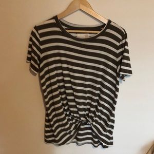 Jackson Rowe knotty tee